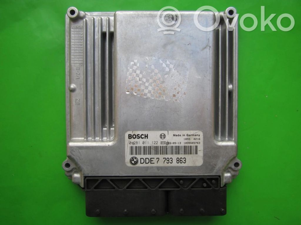 Unité de commande, module ECU de moteur   DDE7793863,0281011122