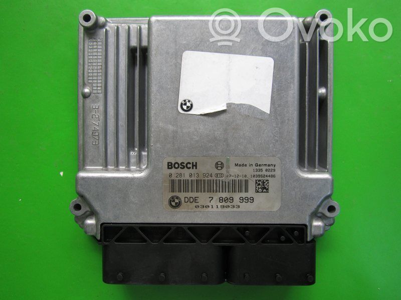 BMW X3 E83 Engine control unit/module ECU 