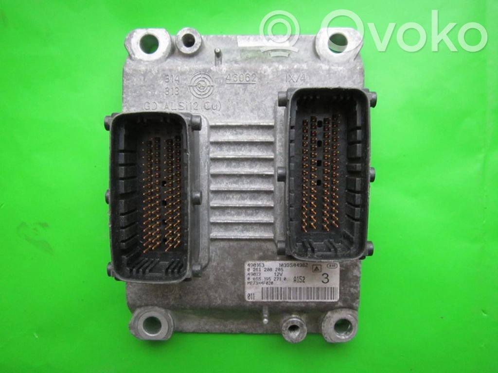 Komputer / Sterownik ECU silnika   55195271,0261208205
