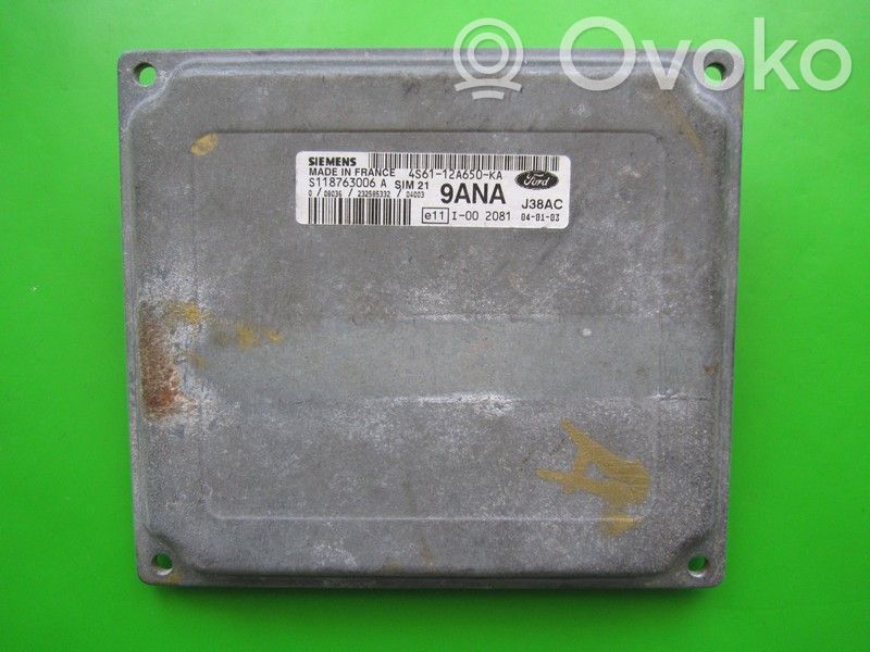 Ford Fiesta Unidad de control/módulo ECU del motor 