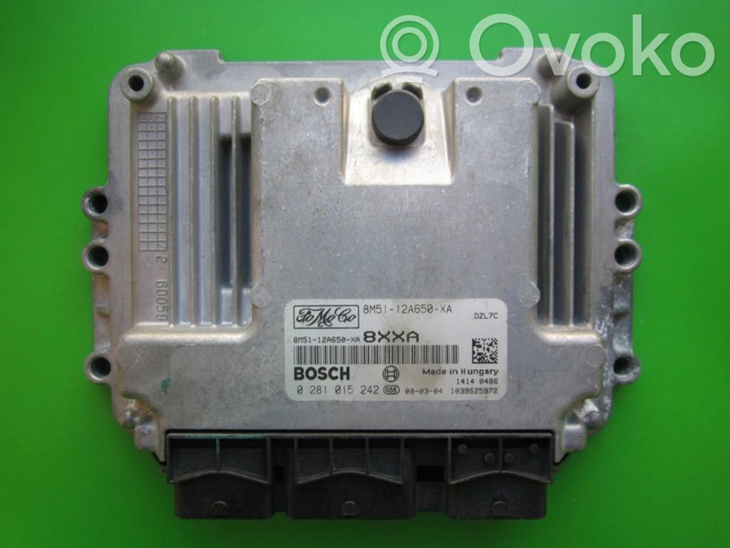 Unité de commande, module ECU de moteur   8M5112A650XA,0281015242