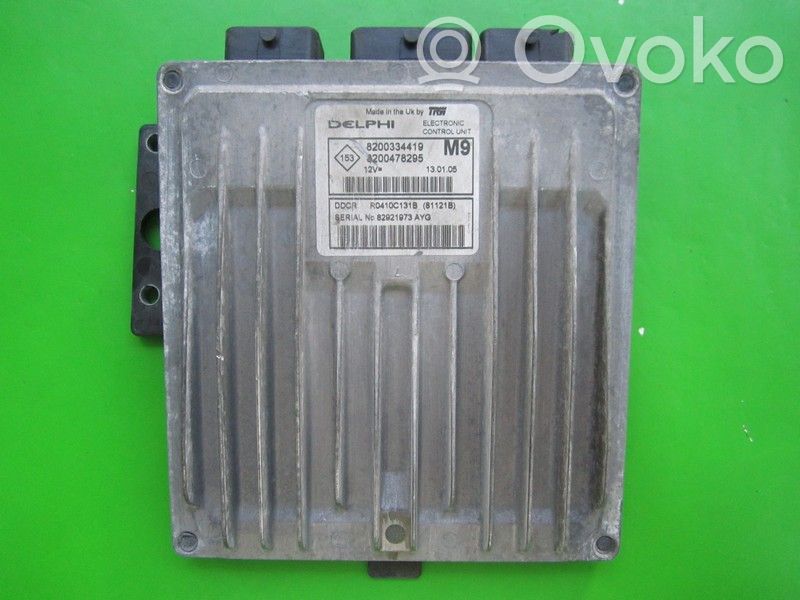 Komputer / Sterownik ECU silnika   8200478295,81121B