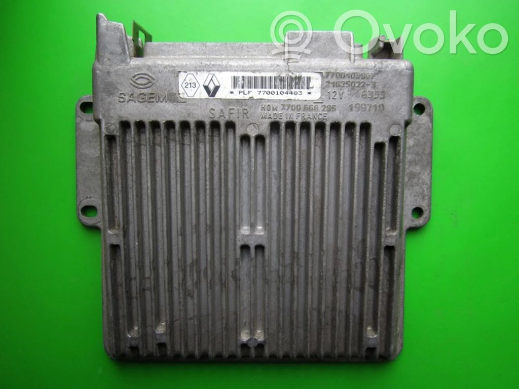 Unidad de control/módulo ECU del motor   7700104483,7700668295
