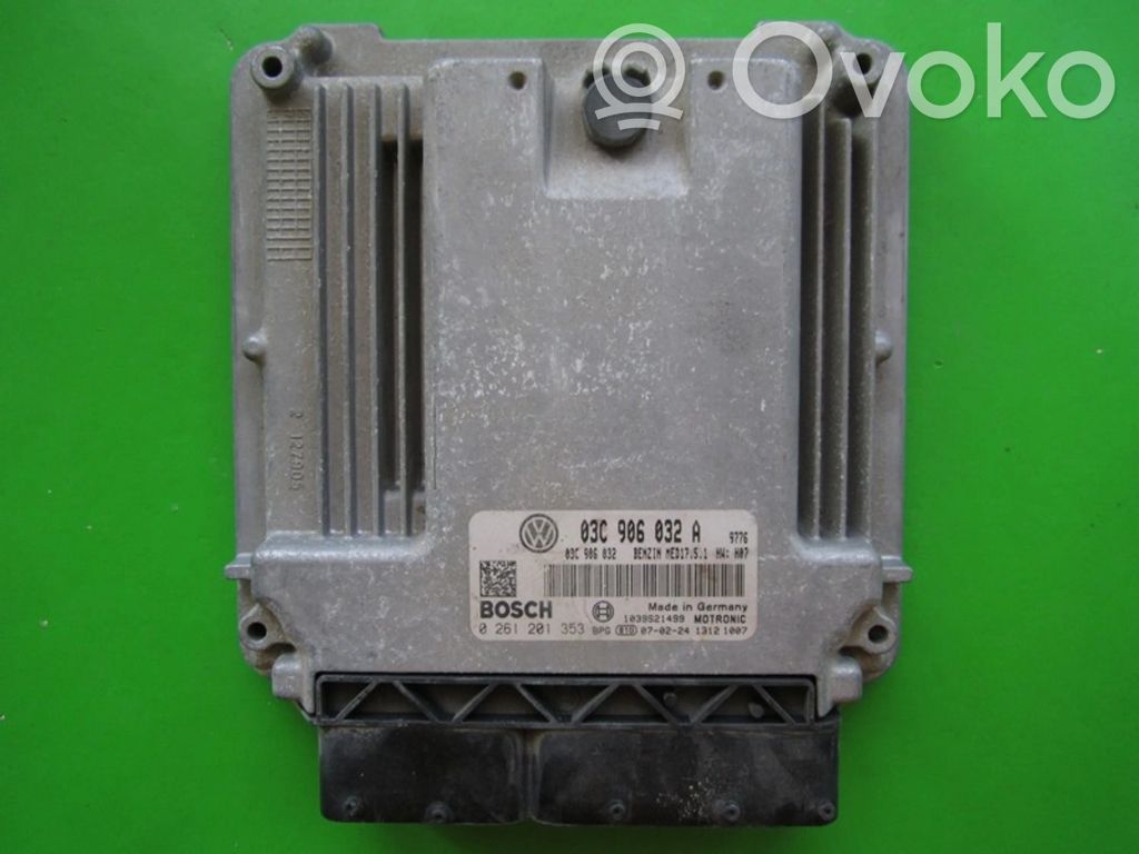 Volkswagen Golf V Engine control unit/module ECU 