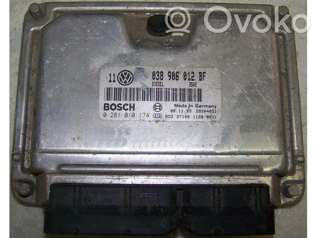 Volkswagen Golf IV Centralina/modulo motore ECU 