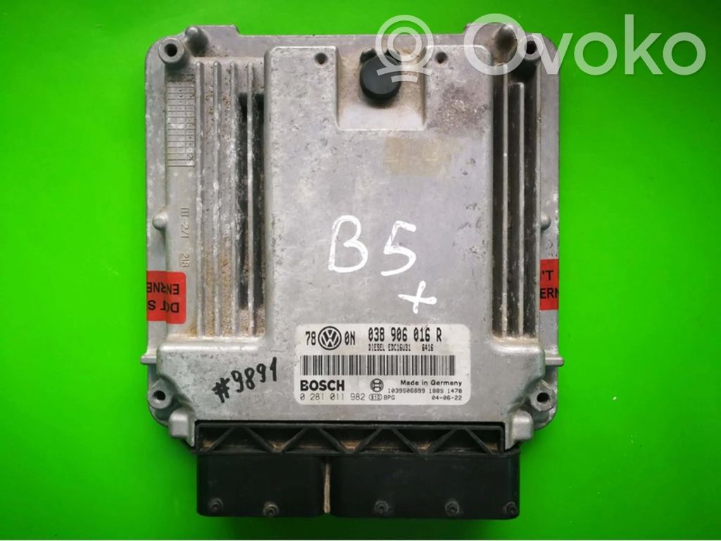Engine control unit/module ECU   038906016R,0281011982