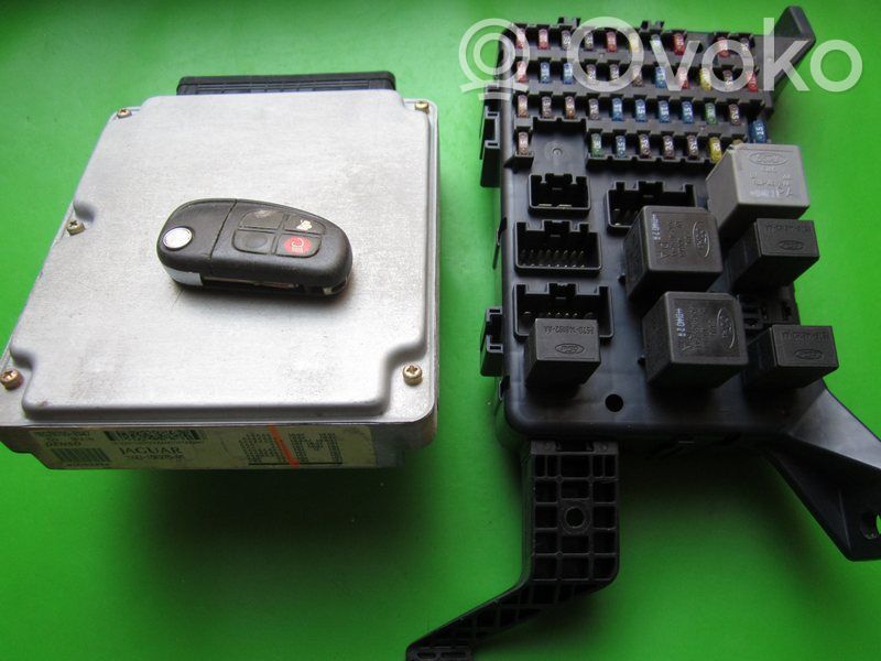 Jaguar X-Type Engine ECU kit and lock set 