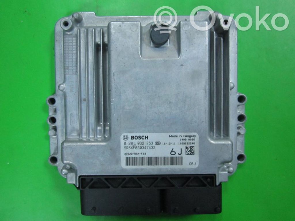 Engine control unit/module ECU   37820RSXF03,0281032753