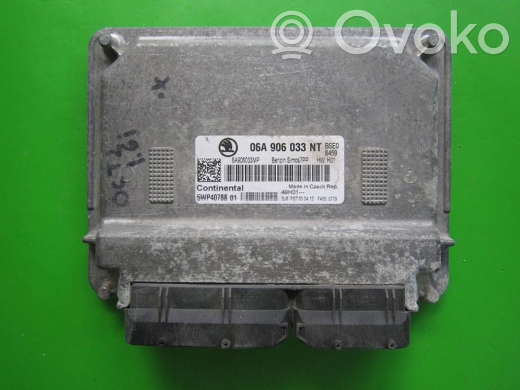 Skoda Octavia Mk2 (1Z) Engine control unit/module ECU 