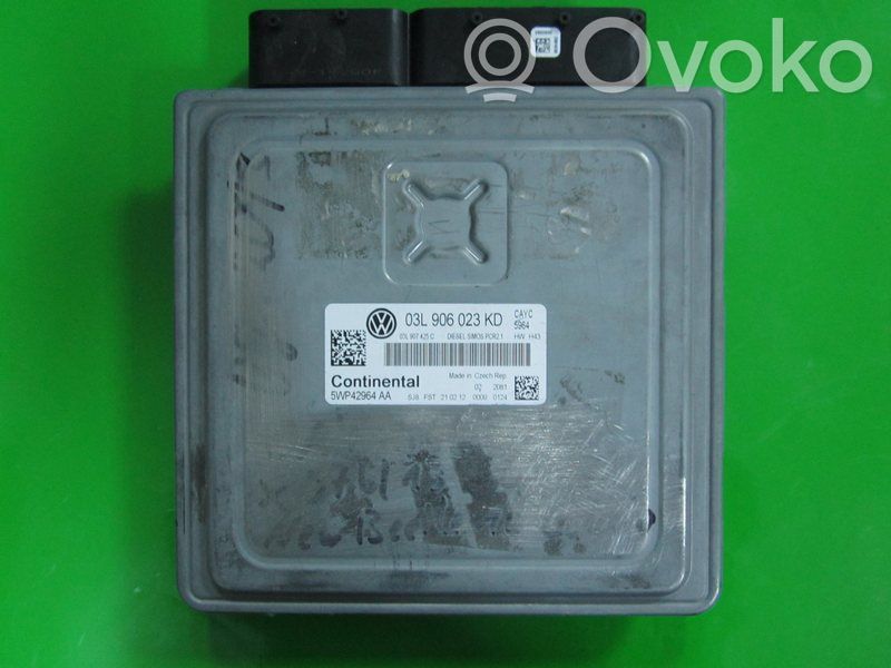 Volkswagen Polo V 6R Engine control unit/module ECU 