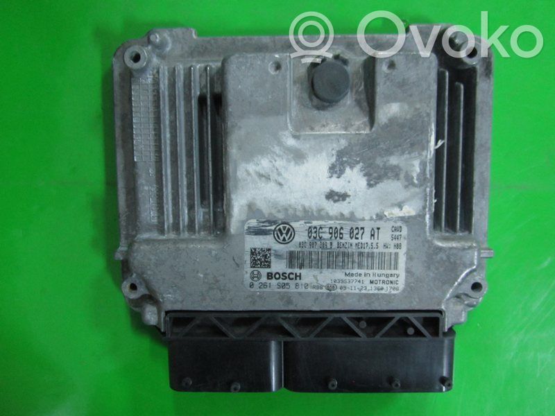 Engine control unit/module ECU   03C906027AT,0261S05810