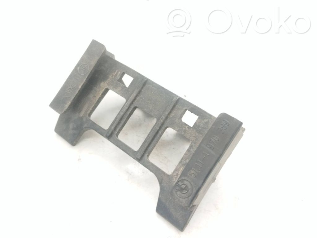 BMW 5 E39 Rear bumper mounting bracket 