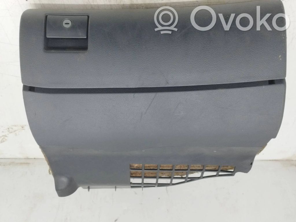 Audi A4 S4 B5 8D Schowek deski rozdzielczej 