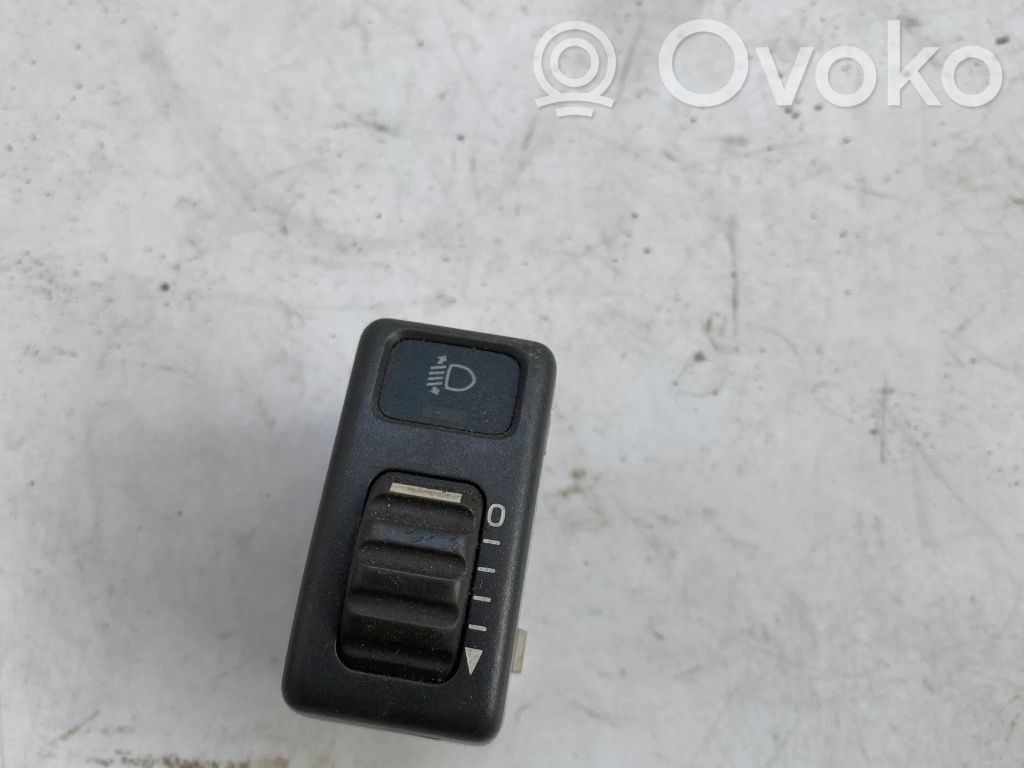 Volvo S70  V70  V70 XC Headlight level height control switch 