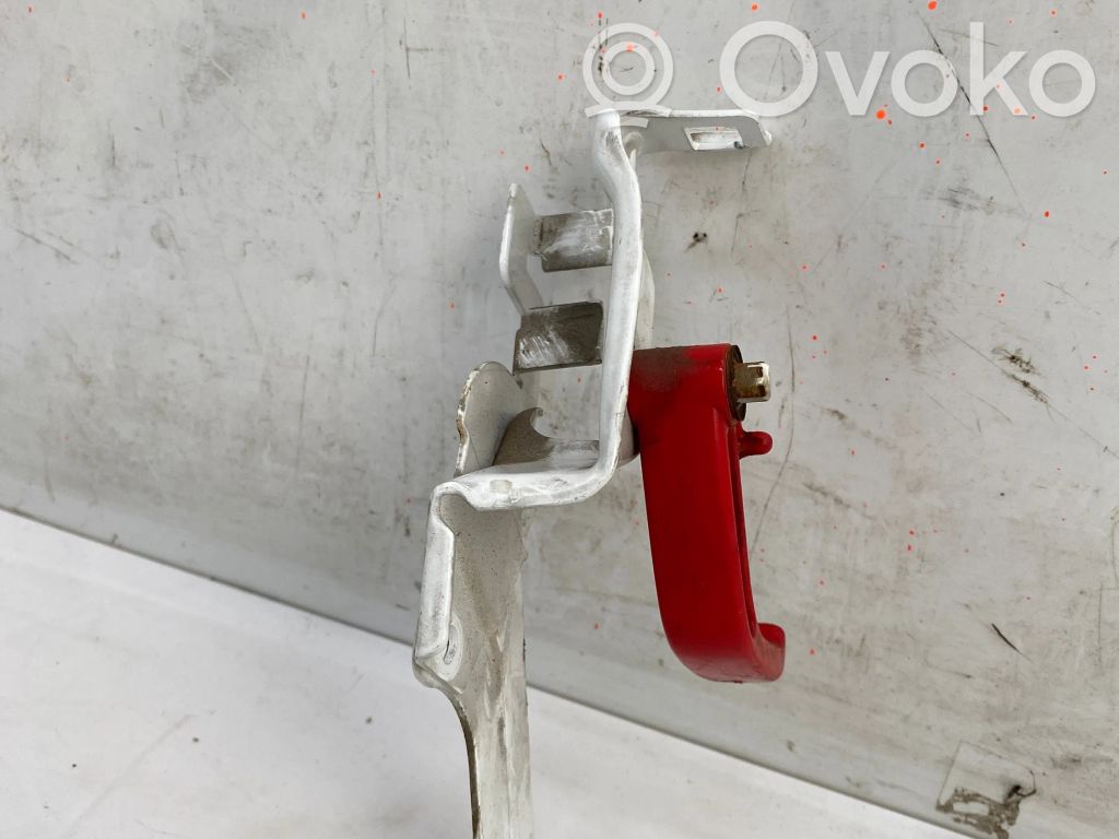 Volvo S70  V70  V70 XC Engine bonnet (hood) release handle 