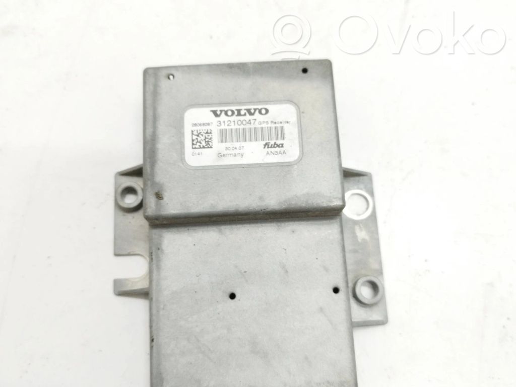 Volvo V50 GPS navigation control unit/module 