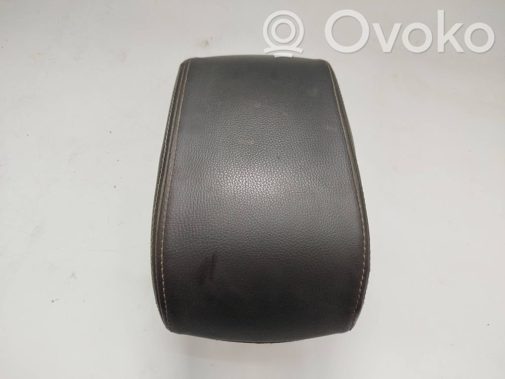 Ford Mondeo MK IV Armrest 