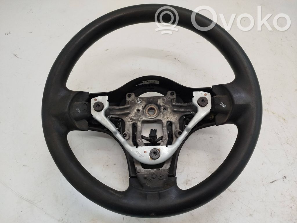 Mitsubishi Colt Steering wheel 