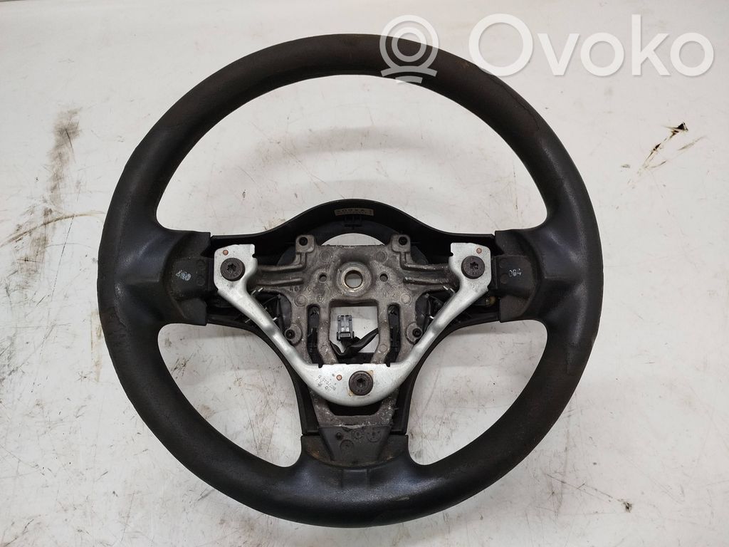 Mitsubishi Colt Steering wheel 