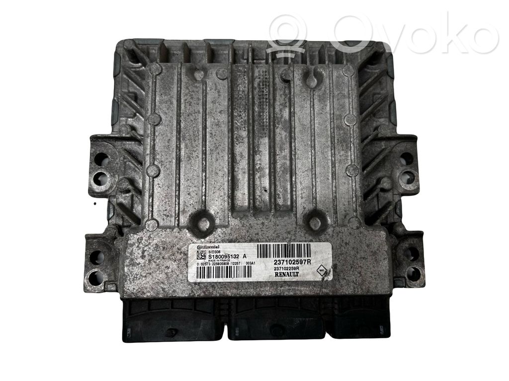 Dacia Duster Engine control unit/module 
