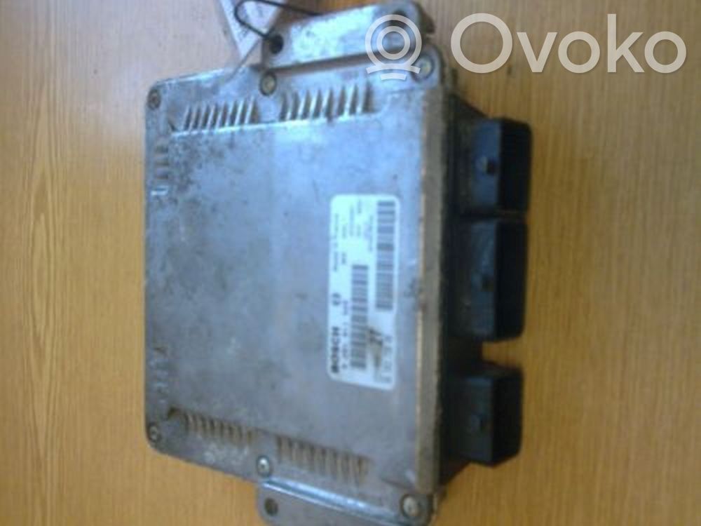 Peugeot 206 Įpurškimo valdymo blokas 