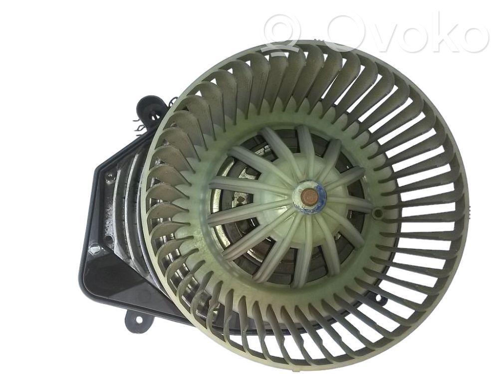 Volkswagen PASSAT B5.5 Ventola riscaldamento/ventilatore abitacolo 