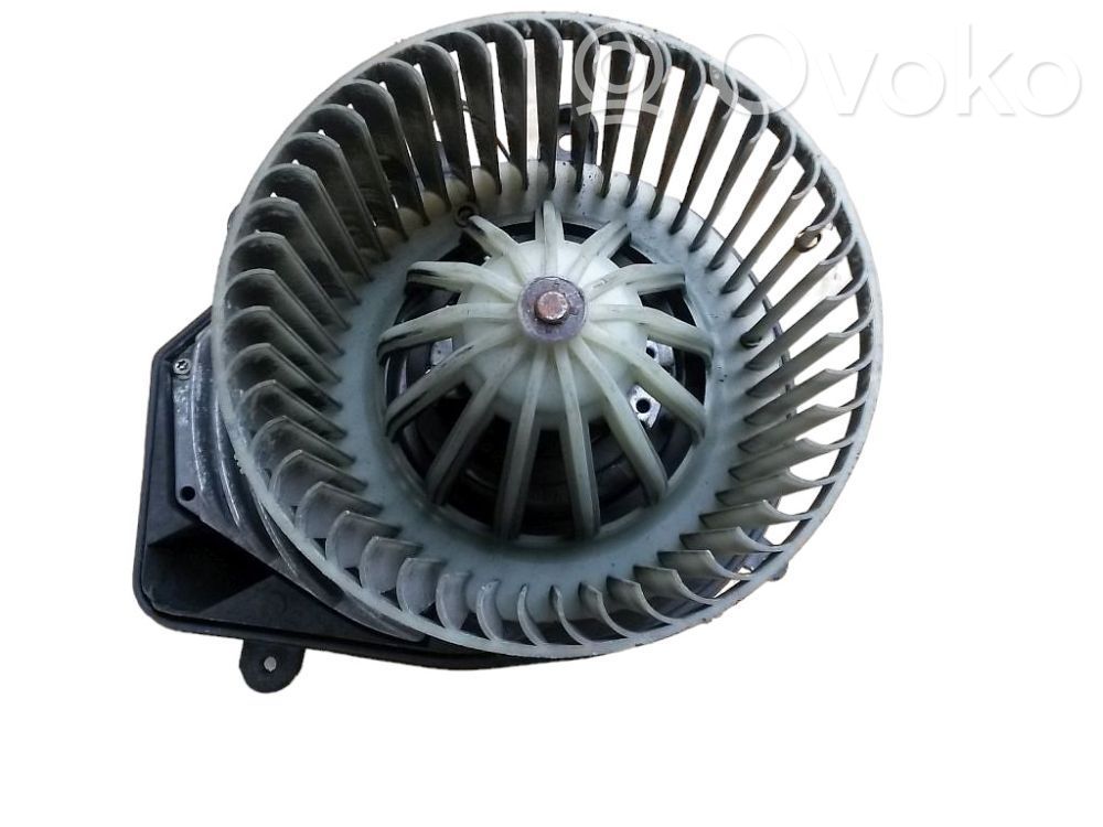 Volkswagen PASSAT B5 Ventola riscaldamento/ventilatore abitacolo 