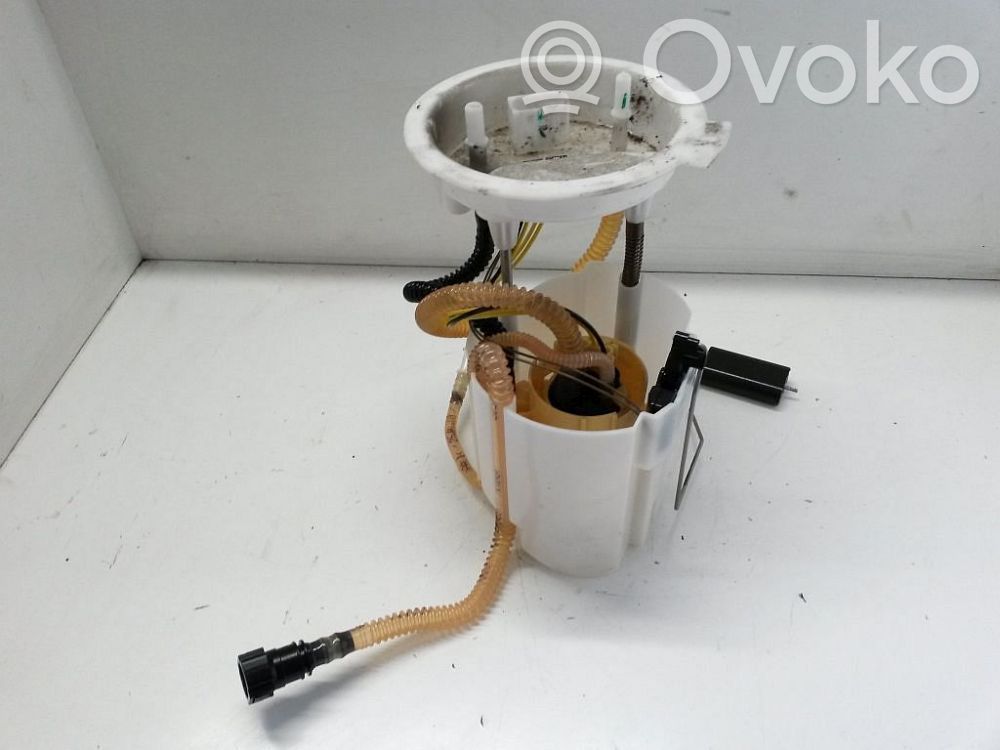 BMW 2 F45 Pompă combustibil mecanică 