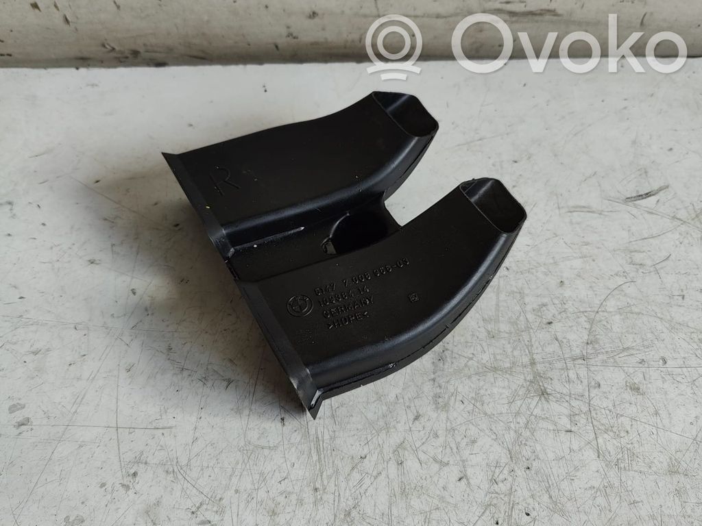 Ohjaamon sisäilman ilmakanava   7008958