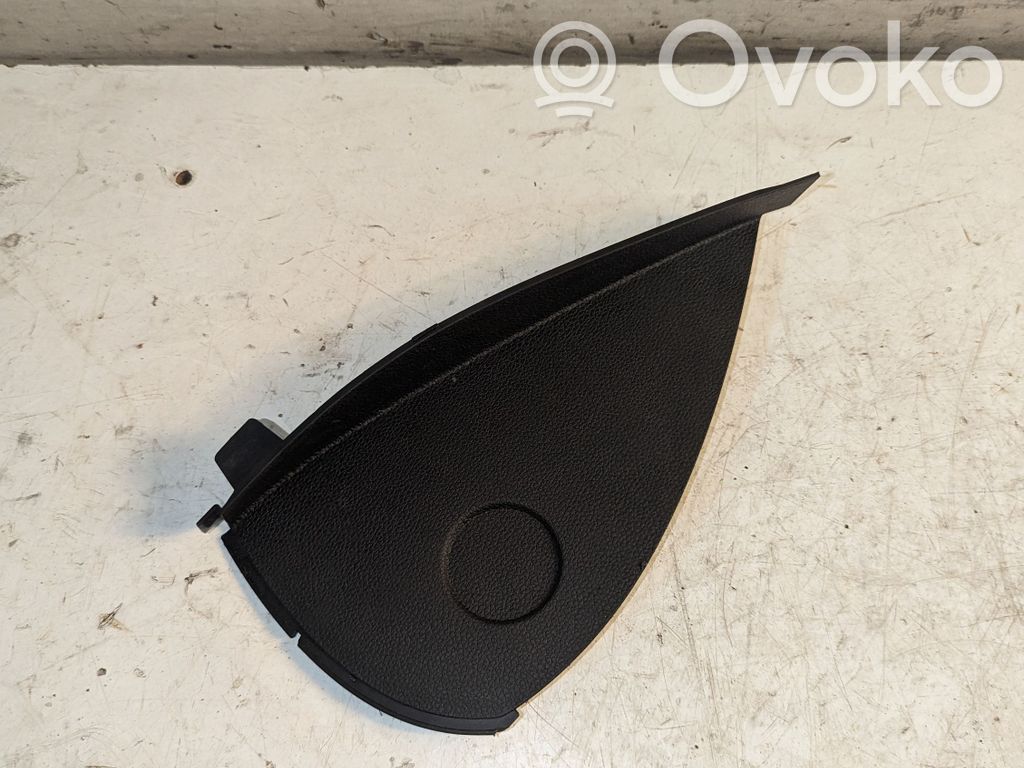 BMW 1 E81 E87 Dashboard side end trim 
