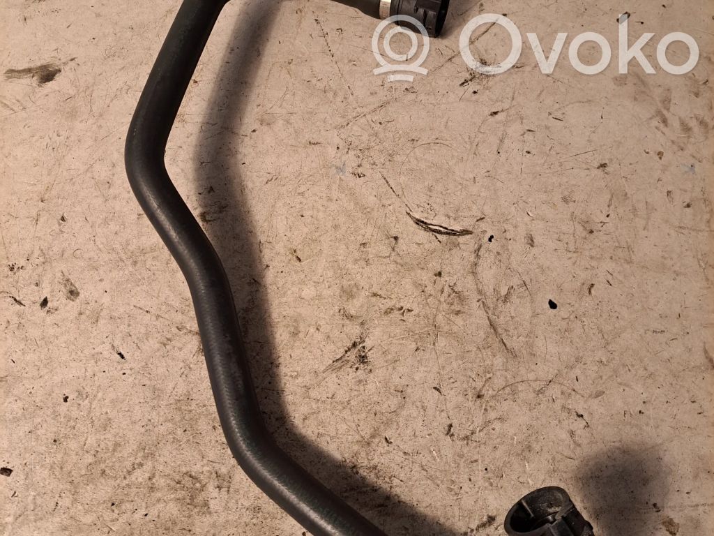 Engine coolant pipe/hose   64218379979