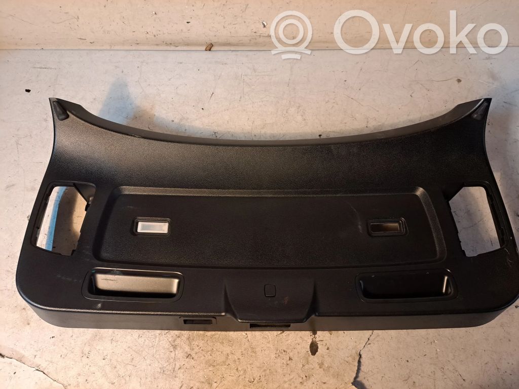 BMW X6 M Tailgate trim 