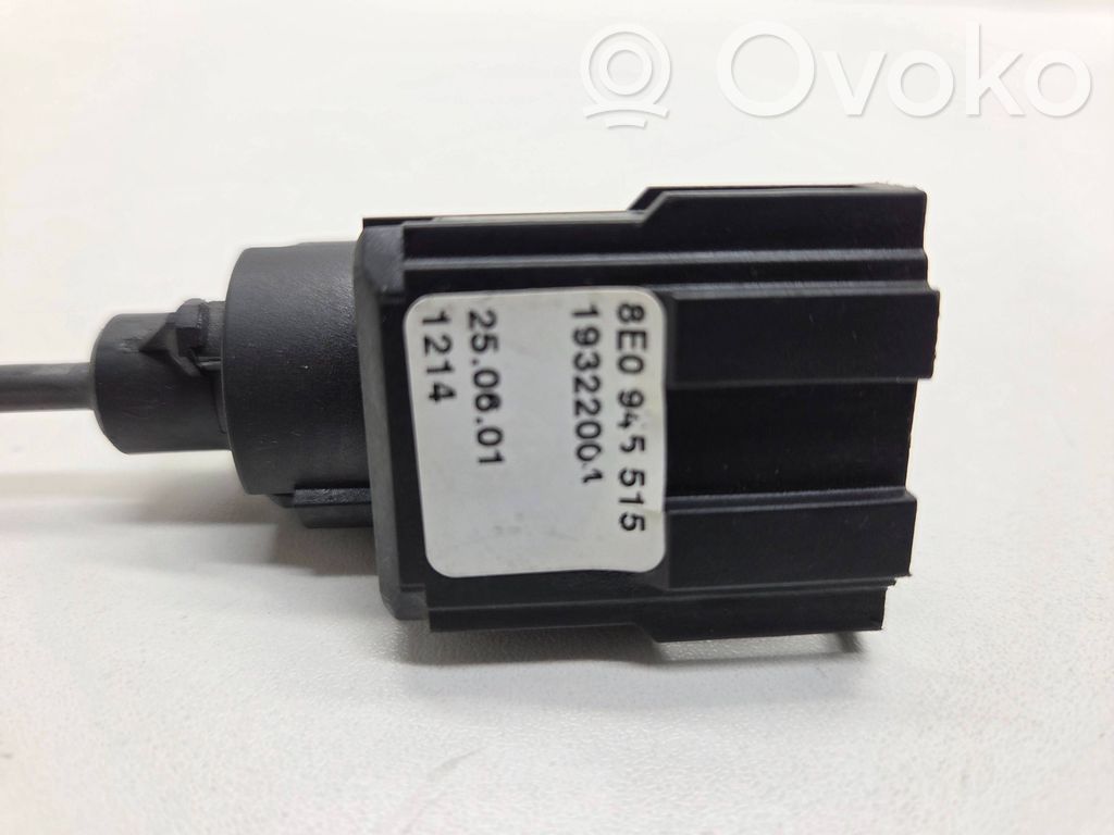 Audi A4 S4 B6 8E 8H Brake pedal sensor switch 