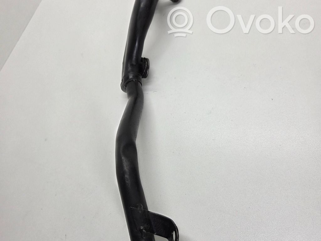 Audi A4 S4 B5 8D Caurulīte (-es) / šļūtene (-es) 