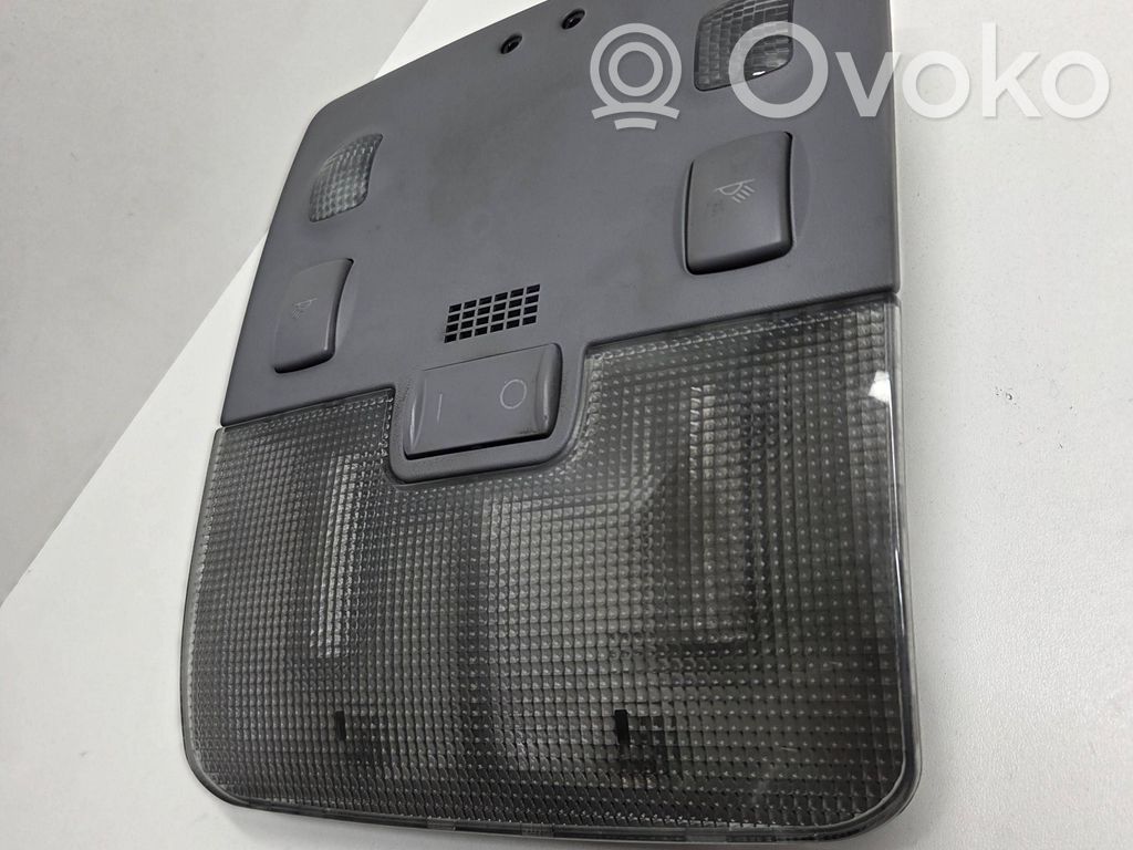 Audi A4 S4 B5 8D Luz del asiento delantero 