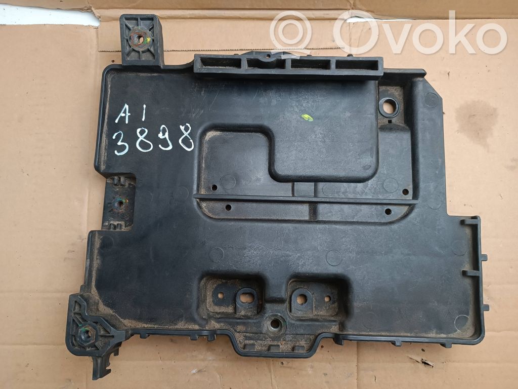Akun alusta   37150A5000