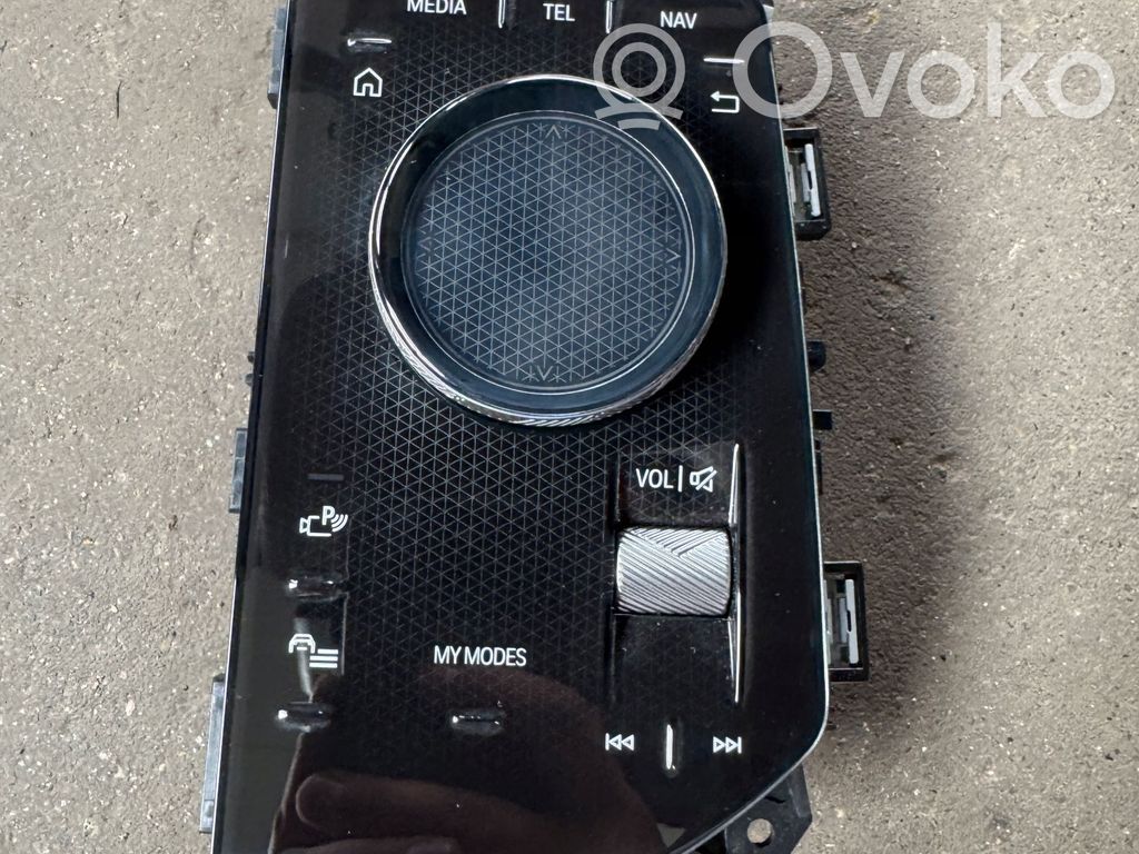 BMW 5 F10 F11 Panel radia 