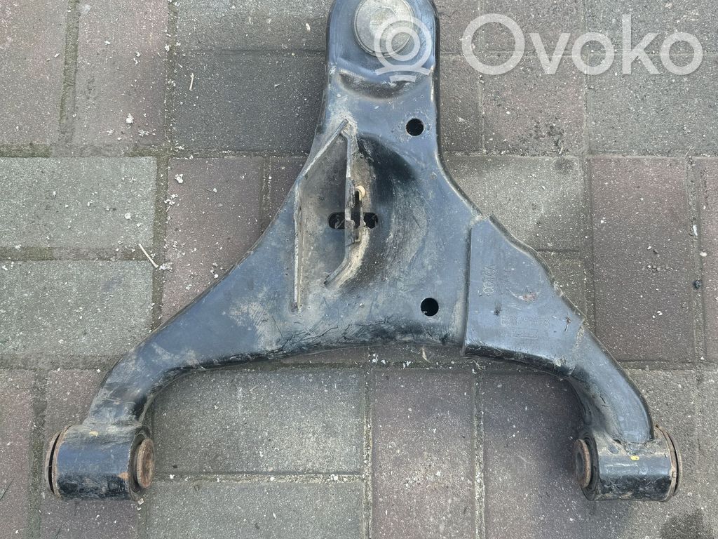 Front control arm   EB3C3078