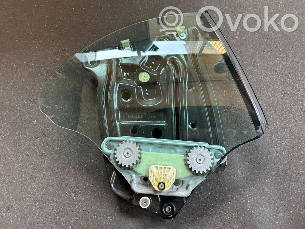 BMW 6 F12 F13 Rear side window 