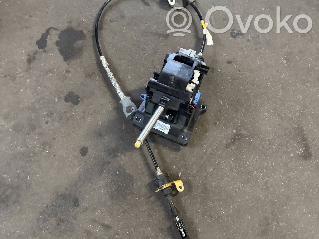 Ford Kuga II Gear shifter/selector 