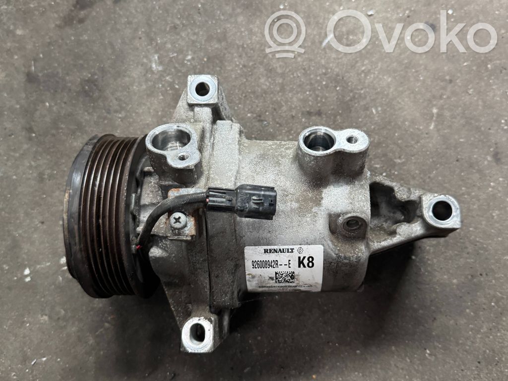 Renault Express Air conditioning (A/C) compressor (pump) 