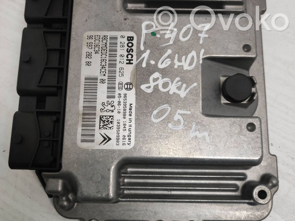 Peugeot 407 Engine control unit/module 