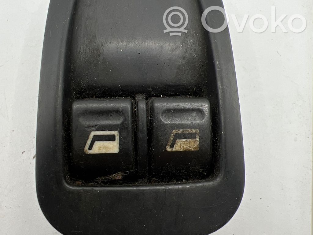 Peugeot 206 Elektrinių langų jungtukas 
