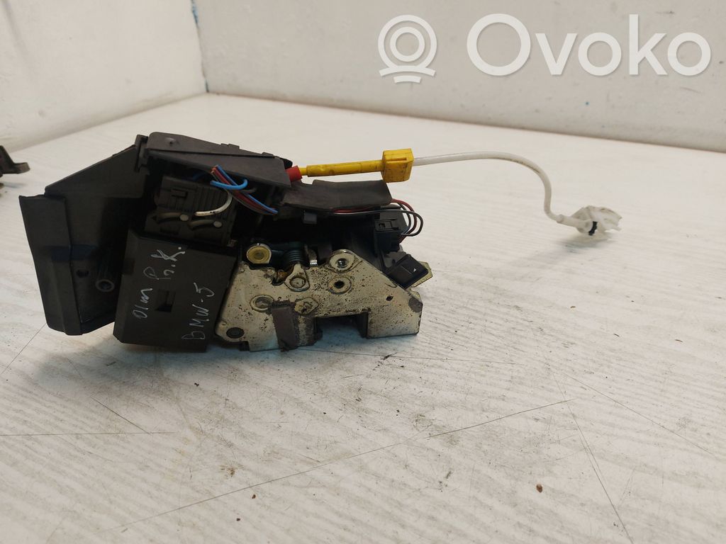 Front door lock
