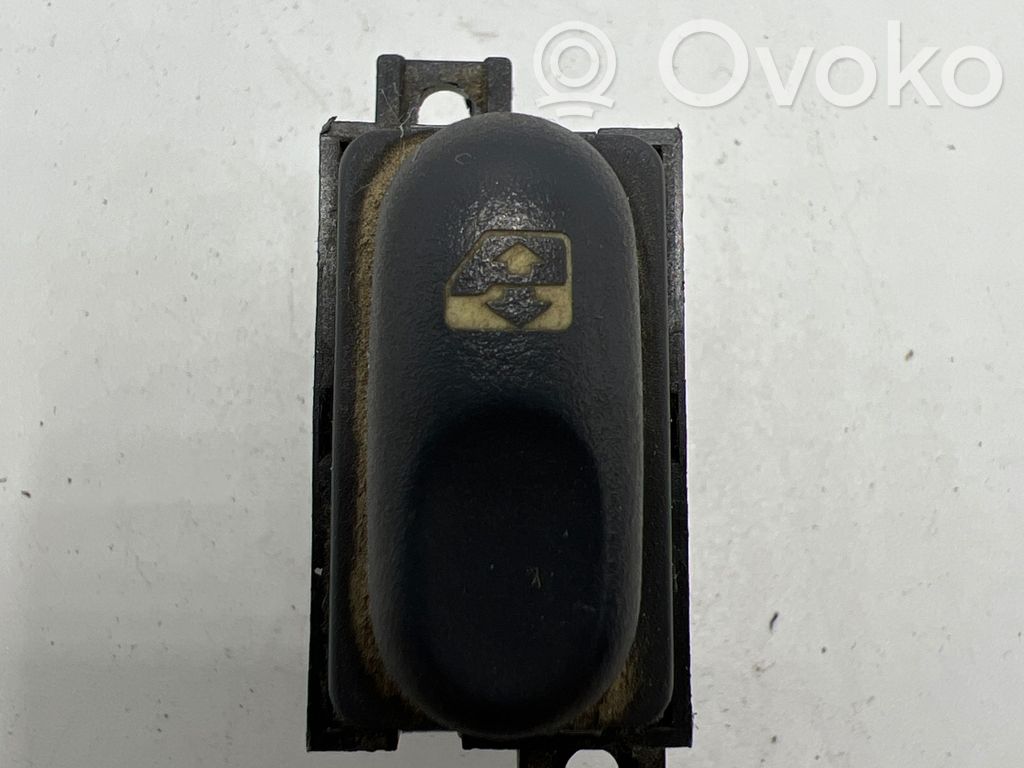 Renault Espace III Electric window control switch 