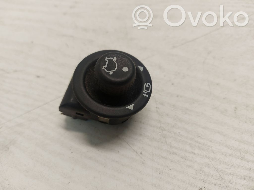 Ford Mondeo Mk III Wing mirror switch 
