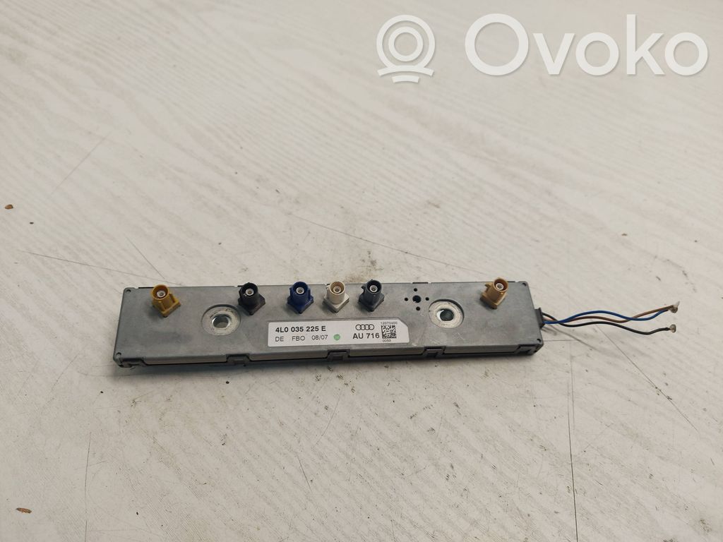 Audi Q7 4L Antenos stiprintuvas 