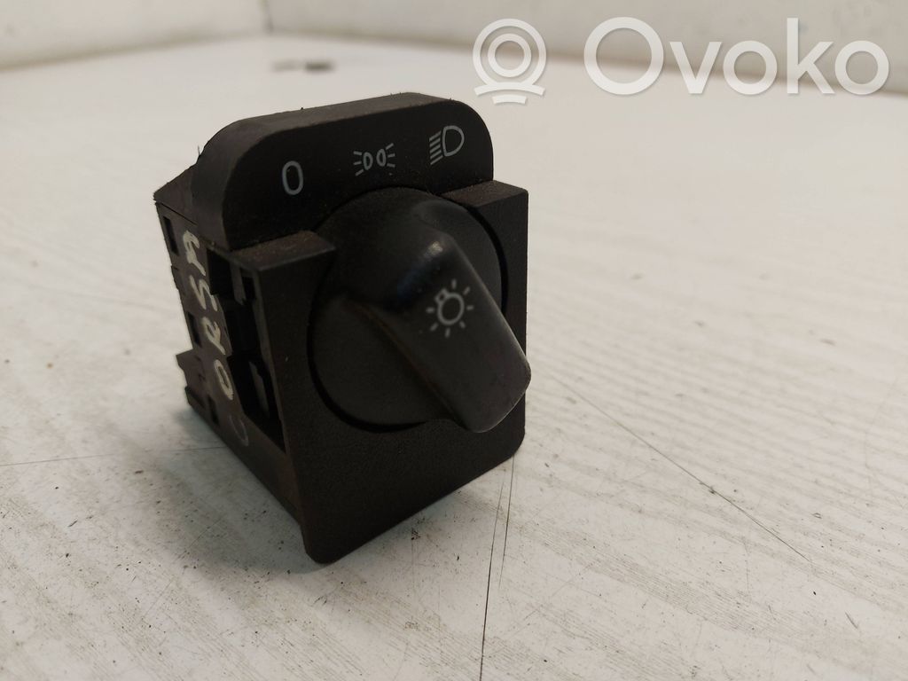 Opel Corsa B Light switch 