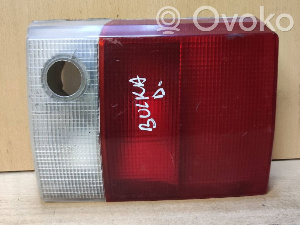 Lampy tylnej klapy bagażnika   893945094,29620203,947SJ3