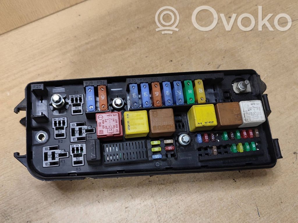 Opel Vectra C Fuse module 